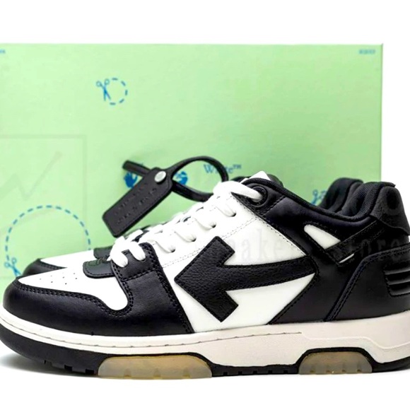 OFF-WHITE Low Tops - Picture 1 of 2